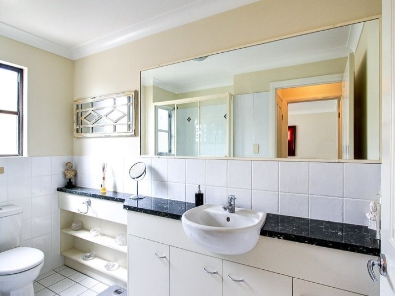 3/58 Sisley Street, St Lucia QLD 4067