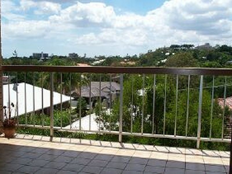 11/98 Whitmore Street, Taringa QLD 4068