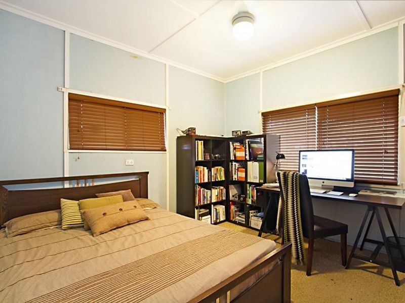 53 Todd Street, Taringa QLD 4068
