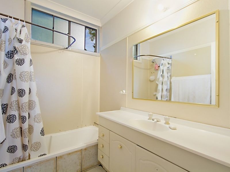 53 Todd Street, Taringa QLD 4068