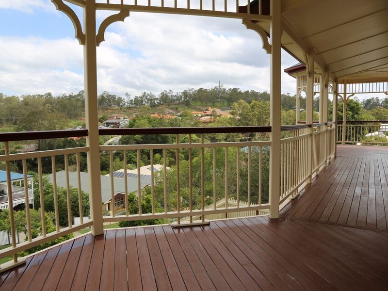1 Torwood Court, Ferny Hills QLD 4055