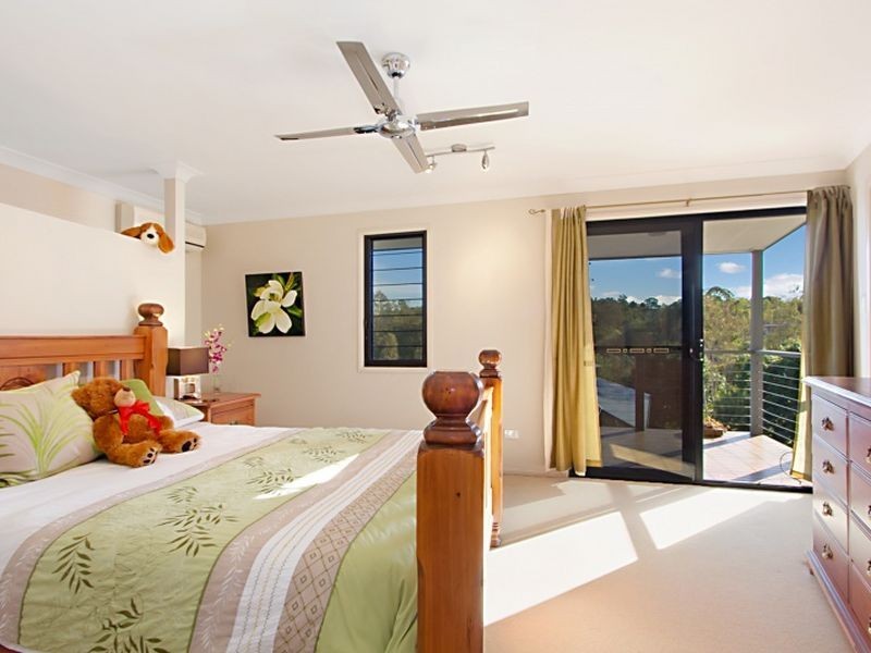 87 Palm Avenue, Kenmore QLD 4069