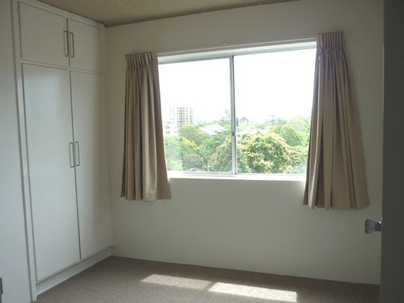 4/57 Brisbane Street, St Lucia QLD 4067