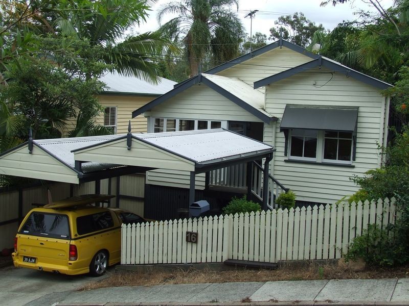 16 Eton Street, Toowong QLD 4066