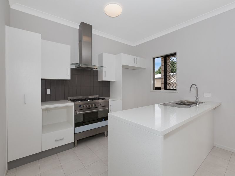 24 Zeitoun Street, Mitchelton QLD 4053