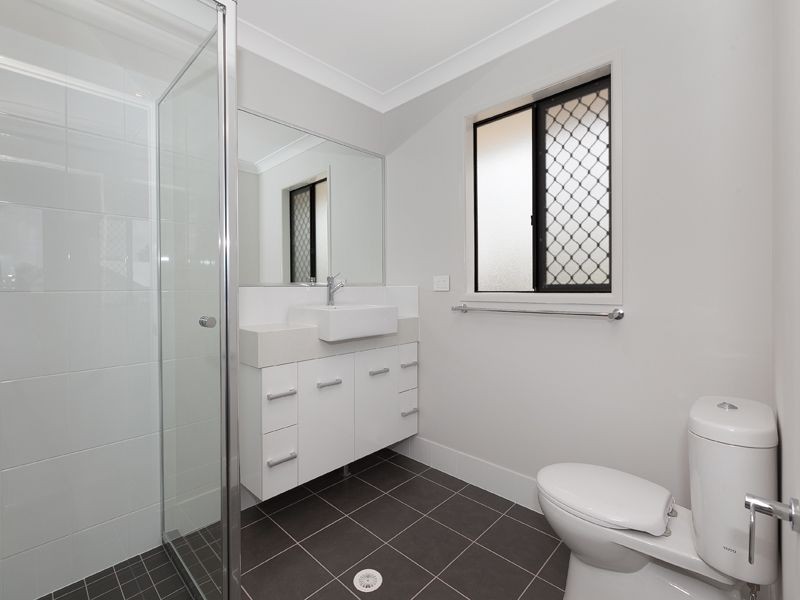 24 Zeitoun Street, Mitchelton QLD 4053