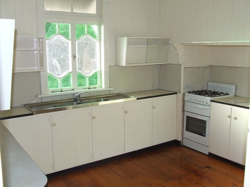 35 Elizabeth Street, Toowong QLD 4066