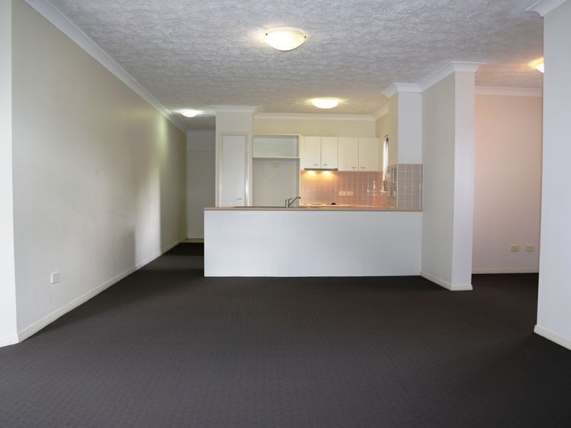 9/36 Holland Street, Toowong QLD 4066