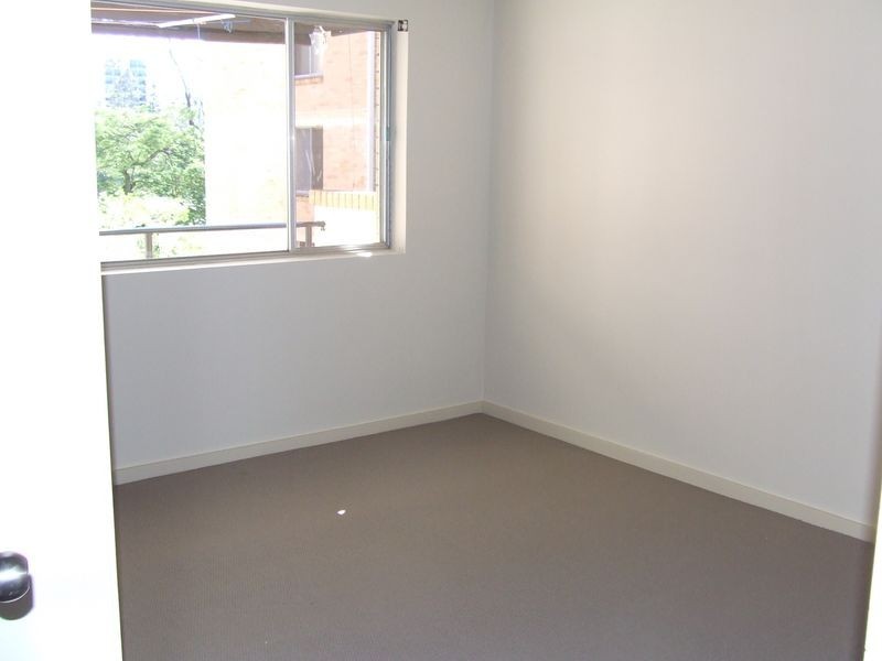 6/136 Macquarie Street, St Lucia QLD 4067