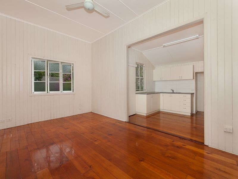 147 Honour Avenue, Chelmer QLD 4068