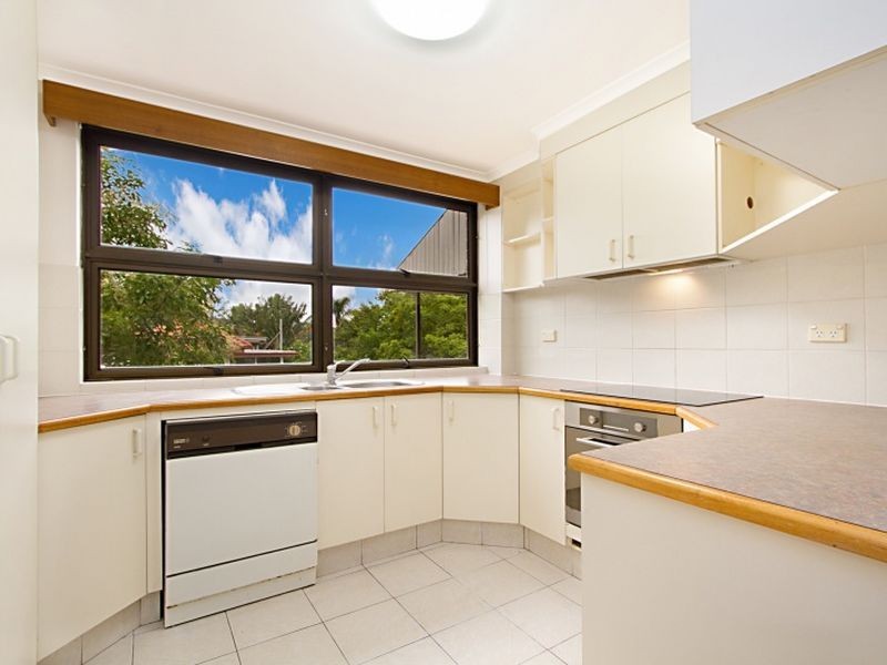 7/24 Bellevue Terrace, St Lucia QLD 4067