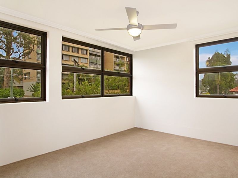 7/24 Bellevue Terrace, St Lucia QLD 4067