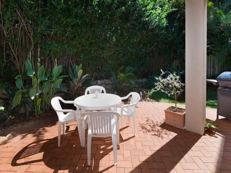 4/47 Warren Street, St Lucia QLD 4067
