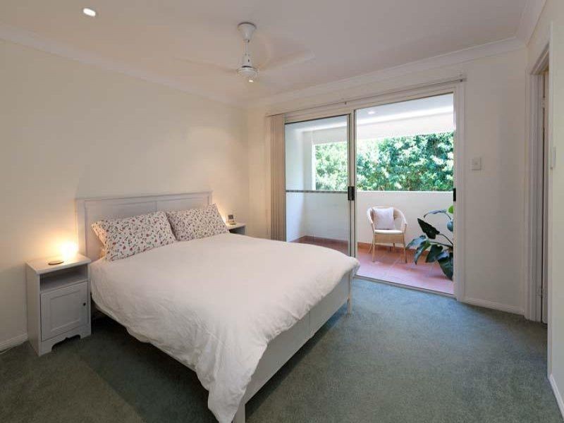 4/47 Warren Street, St Lucia QLD 4067