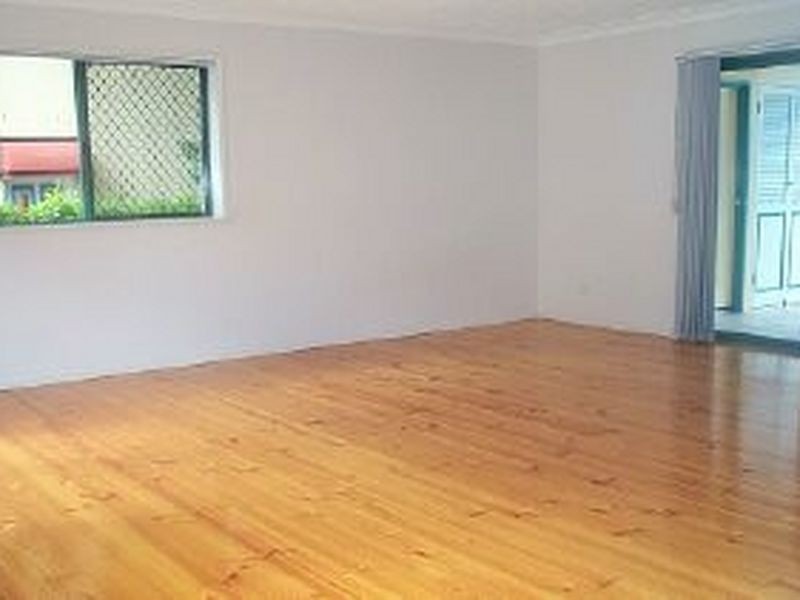 7/23 Burns Road, Toowong QLD 4066