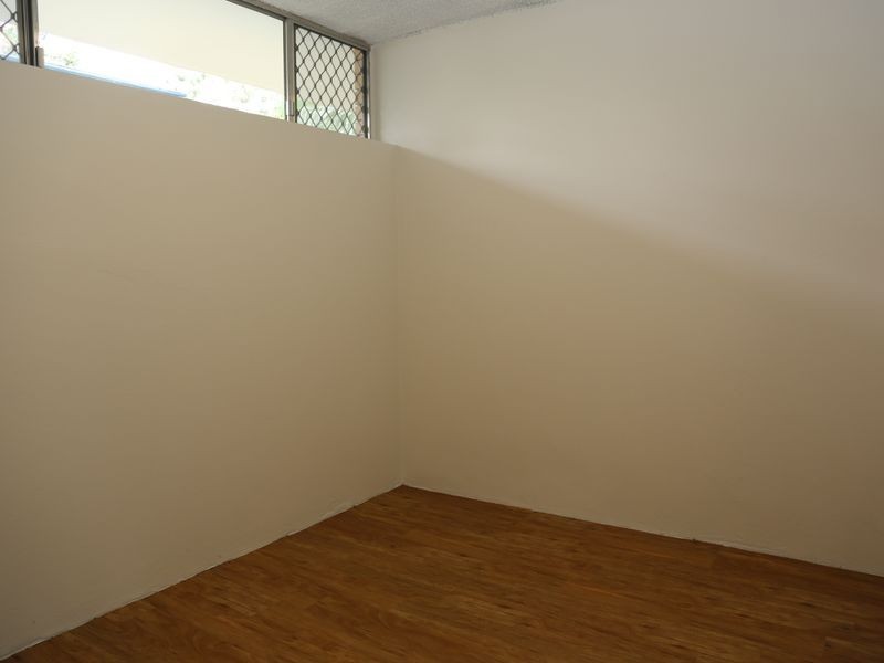 2/9 Broomfield Street, Taringa QLD 4068