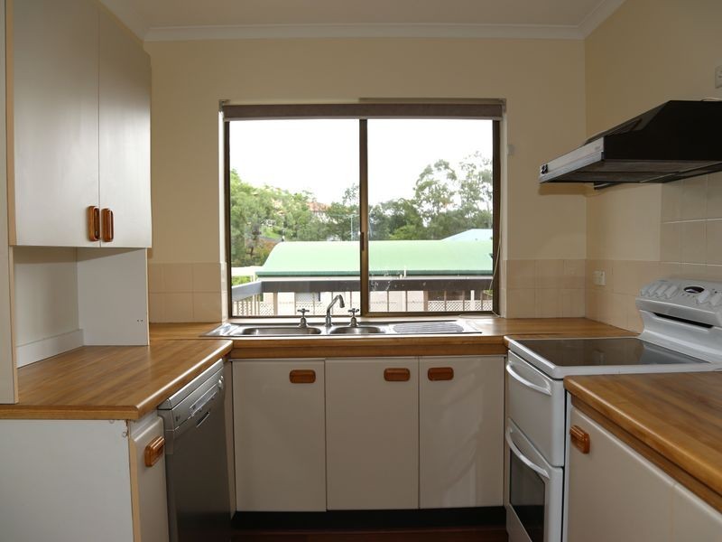 9/18 Vincent Street, Indooroopilly QLD 4068