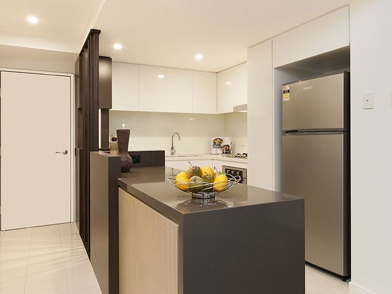 1/25 Vincent Street, Indooroopilly QLD 4068