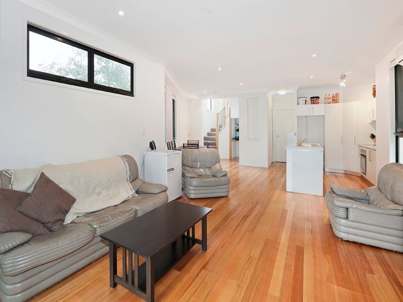 4/8 Campus Street, Indooroopilly QLD 4068