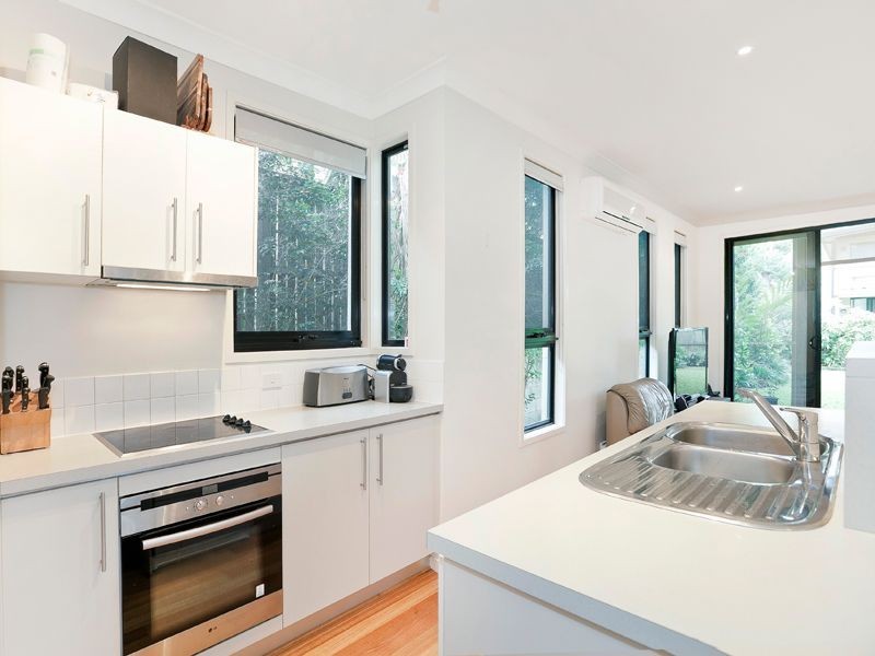 4/8 Campus Street, Indooroopilly QLD 4068