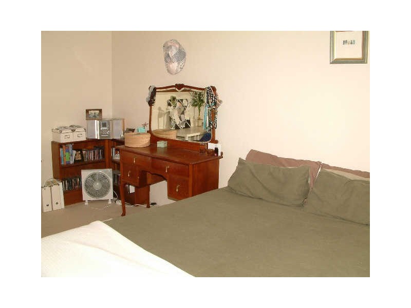 2/21 Depper Street, Toowong QLD 4066