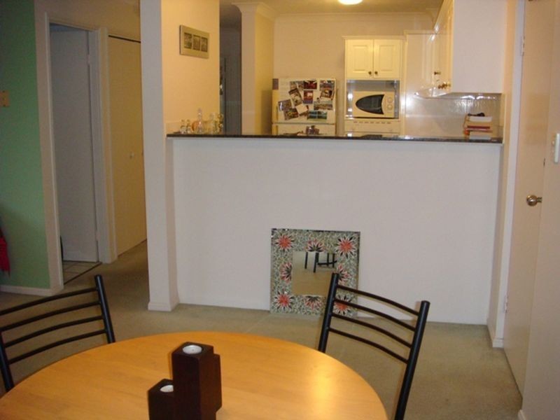 2/1 Little Maryvale Street, Toowong QLD 4066