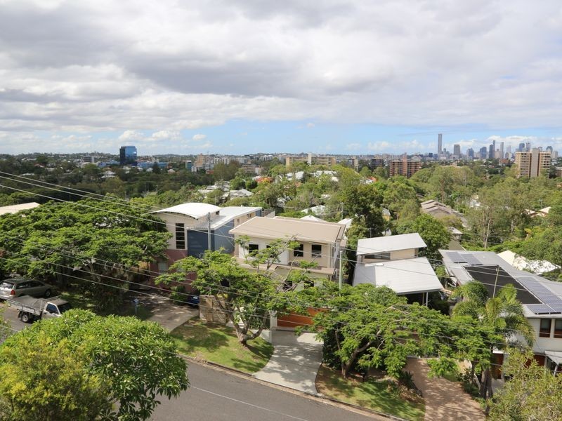 9/23 Bishop Street, St Lucia QLD 4067