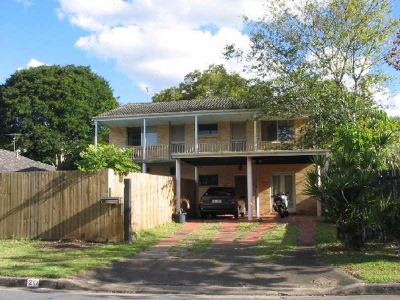 20 Ijong Street, Kenmore QLD 4069