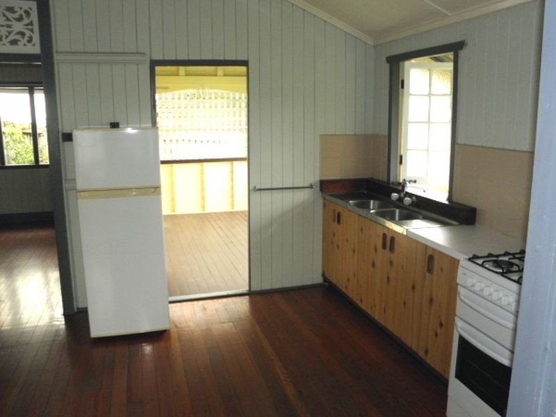 86 Manchester Terrace, Indooroopilly QLD 4068
