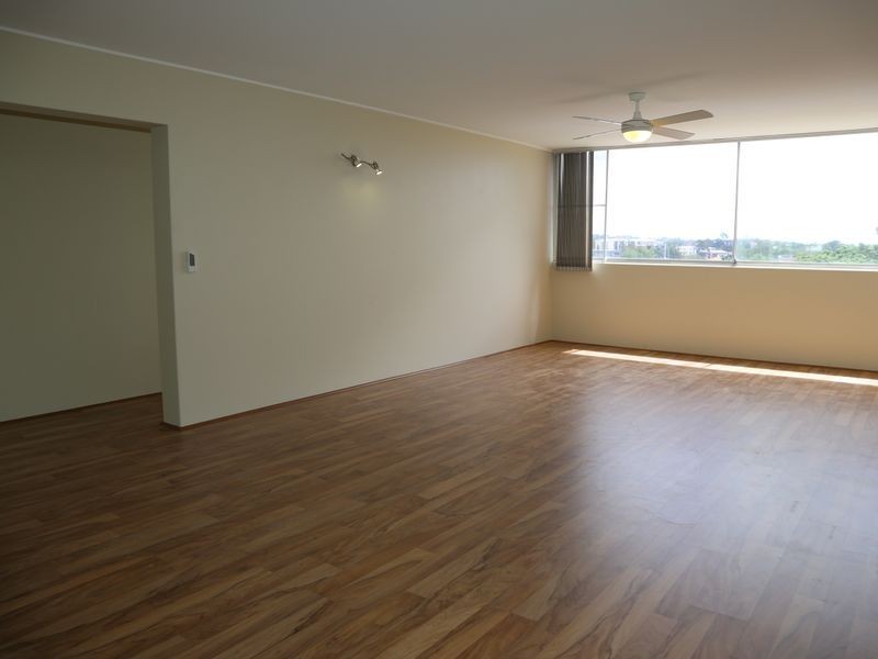 4/64 Swann Road, Taringa QLD 4068