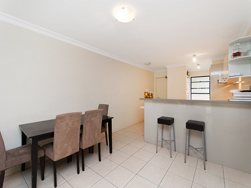 4/22 Cadell Street, Toowong QLD 4066