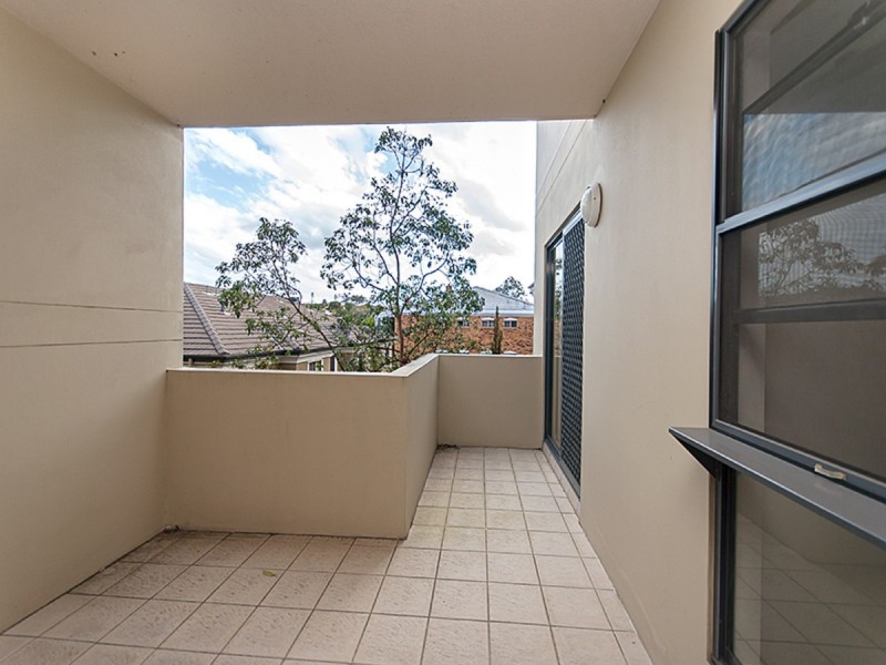 4/22 Cadell Street, Toowong QLD 4066