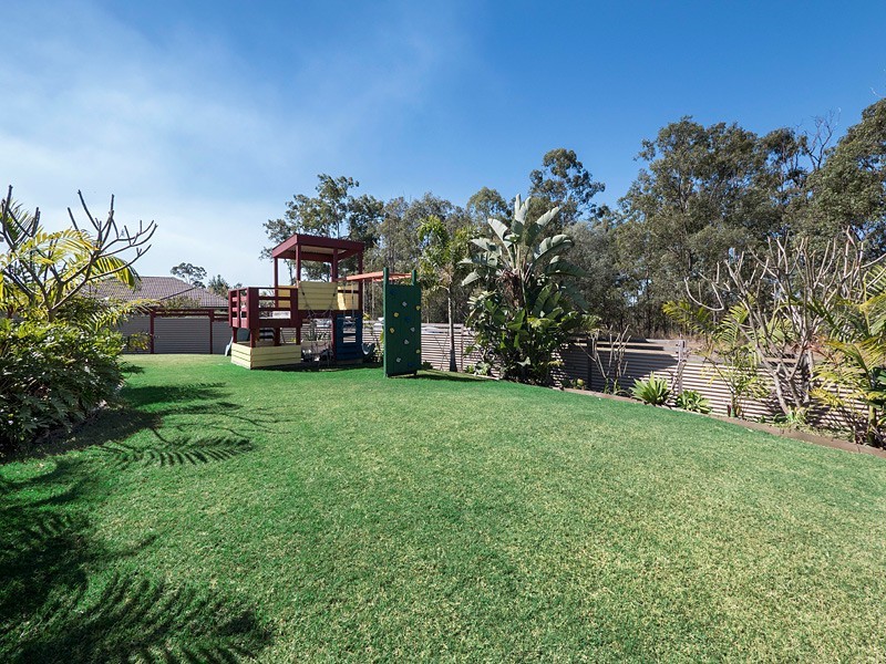 17 Frederick Street, Moggill QLD 4070