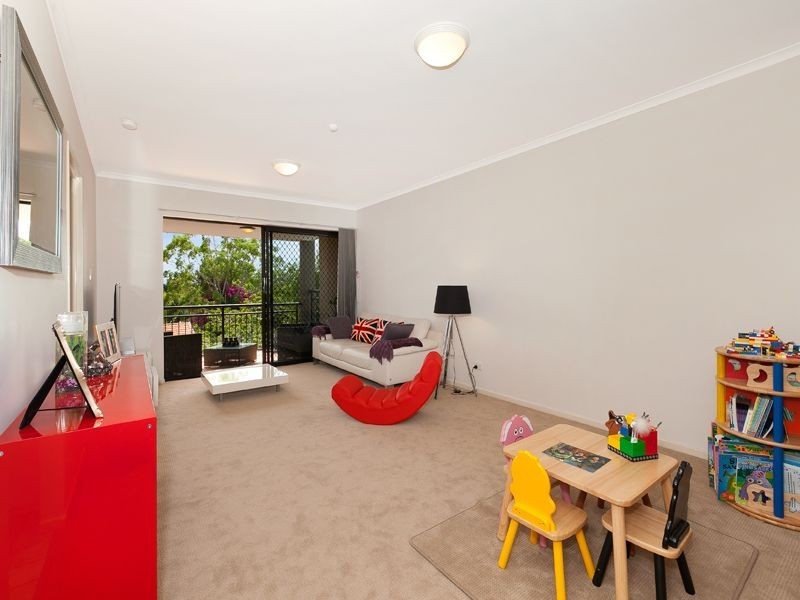 10/110 Indooroopilly Road, Taringa QLD 4068