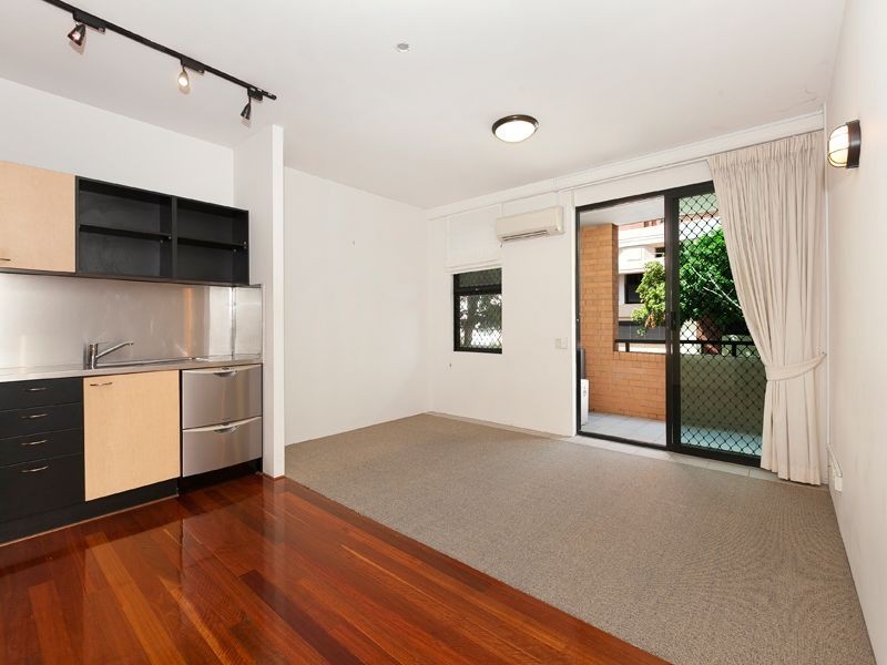 141/8 Dath Street, Teneriffe QLD 4005