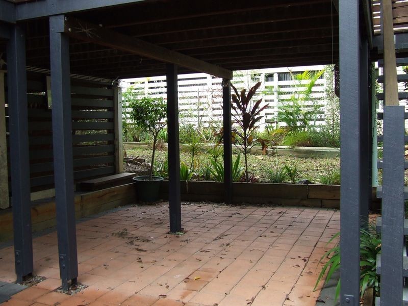 61 Gilruth Road, Kenmore QLD 4069