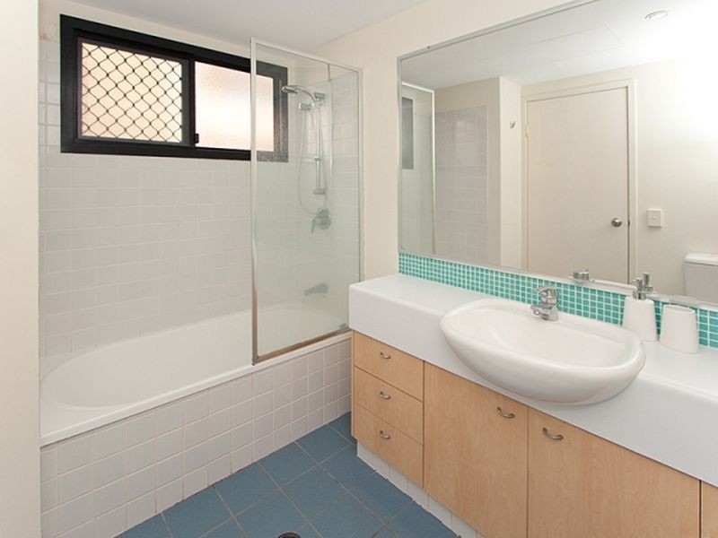 21/60 Sherwood Road, Toowong QLD 4066