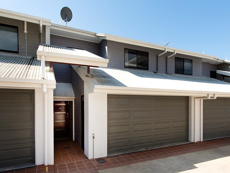 4/52 Golden Crest Place, Bellbowrie QLD 4070