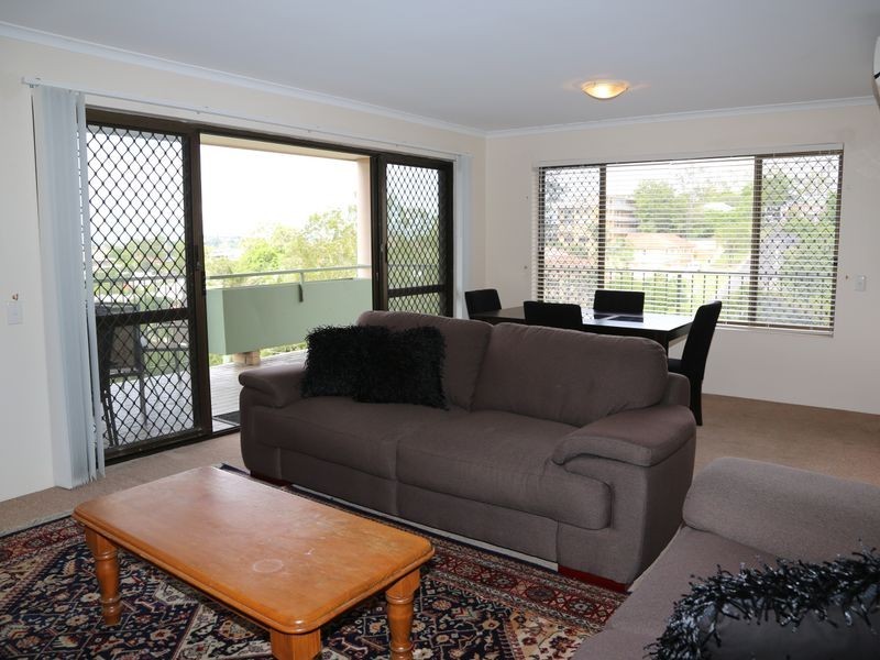 9/23 Bishop Street, St Lucia QLD 4067