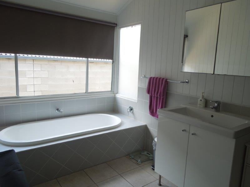 73 Horatio Street, Annerley QLD 4103