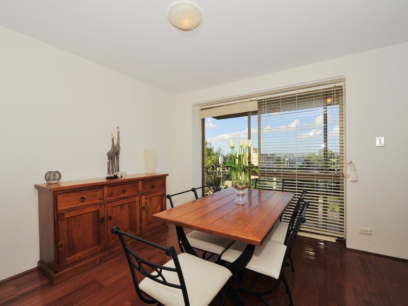 10/60 Bellevue Terrace, St Lucia QLD 4067