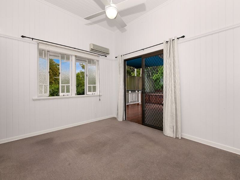 17 Orchard Street, Toowong QLD 4066