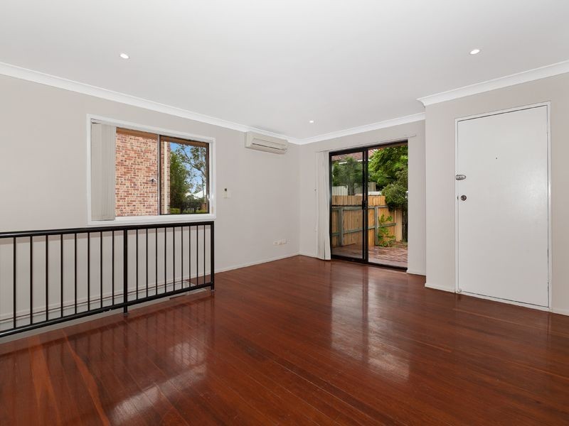 1/39 Salisbury Street, Indooroopilly QLD 4068