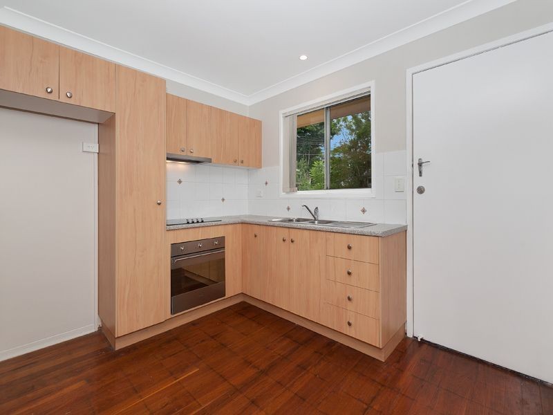 1/39 Salisbury Street, Indooroopilly QLD 4068