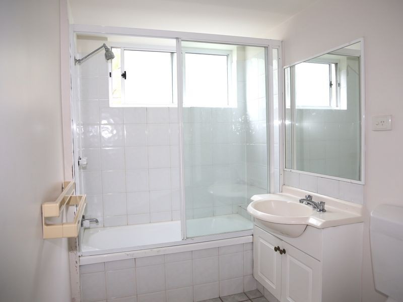 2/1 Little Maryvale Street, Toowong QLD 4066