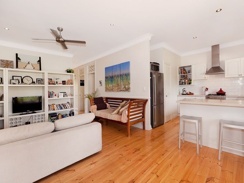 136 Ashgrove Avenue, Ashgrove QLD 4060