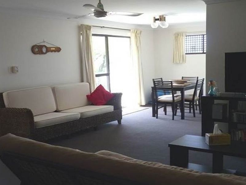 2/11 Ada Street, Taringa QLD 4068