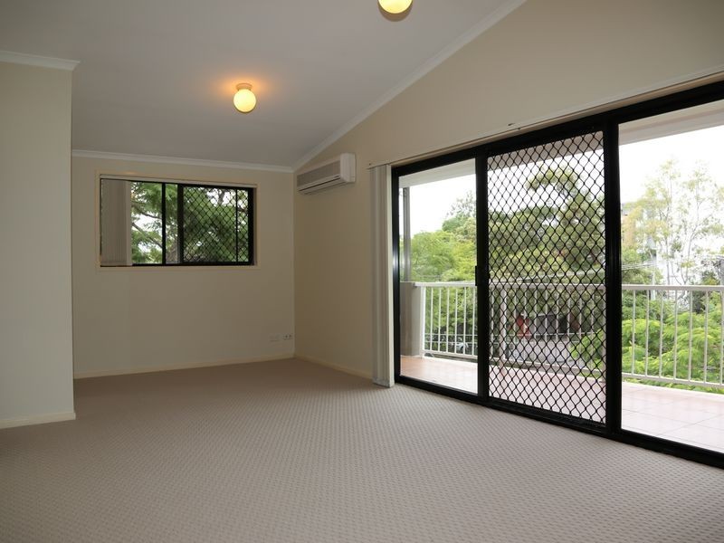 16/27 Campbell Street, Toowong QLD 4066
