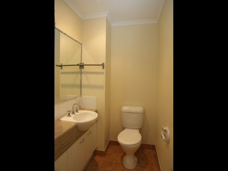 16/27 Campbell Street, Toowong QLD 4066