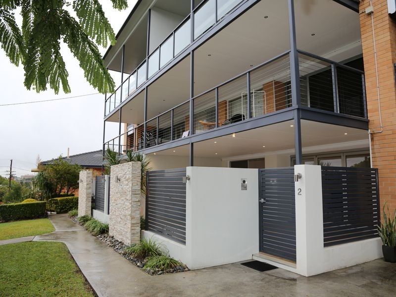 2/37 Sisley Street, St Lucia QLD 4067